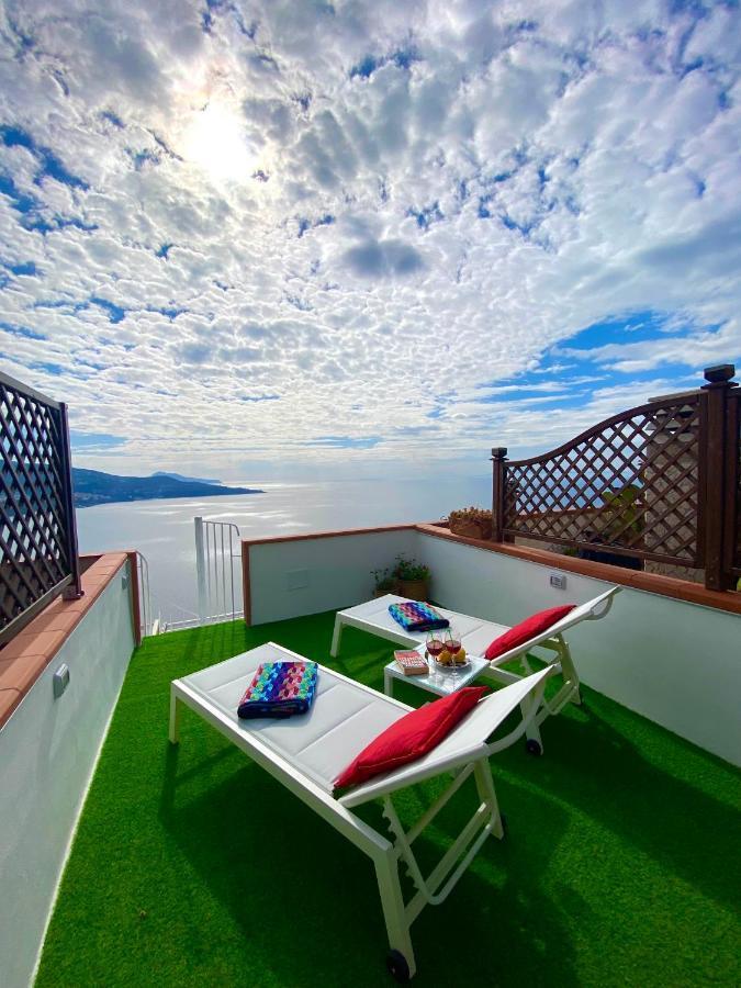 Bella Vista House-Sorrento Coast - Free Parking-Solarium Leilighet Vico Equense Eksteriør bilde